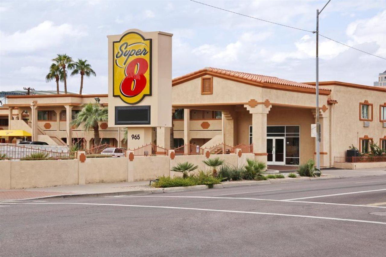 Super 8 By Wyndham Phoenix Downtown Extérieur photo